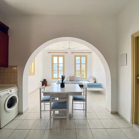 To Petrino Апартаменты Меис