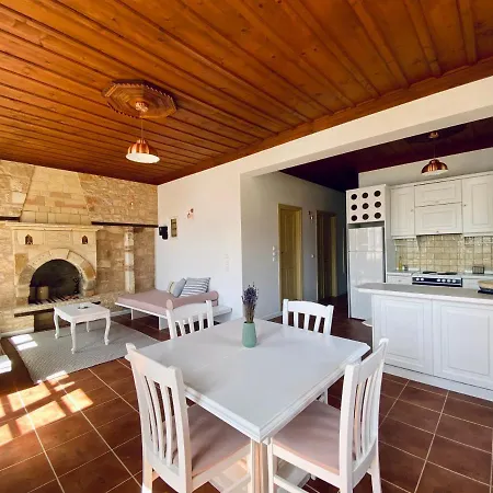 Apartamento To Petrino Meyísti