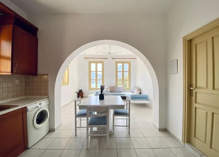 To Petrino Apartment Meyísti